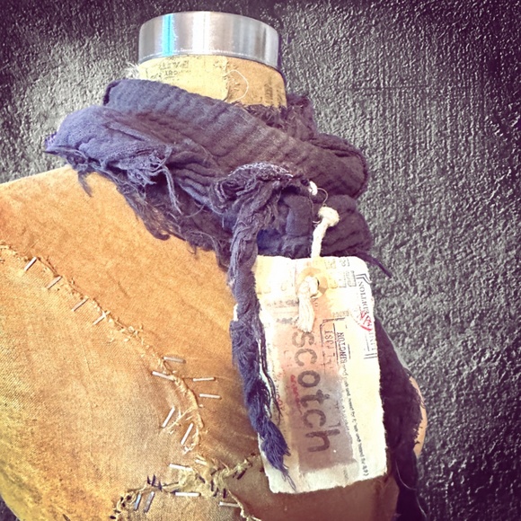 1 LEFT // distressed scrap bandanas - Picture 13 of 17